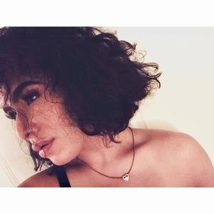 Meet your Posher, Eddanette